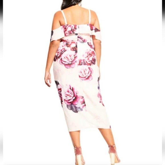 CITY Chic Plus Size Vintage‎ Blooms Va Va Voom Dress plus size XL 22 NEW - Picture 6 of 7
